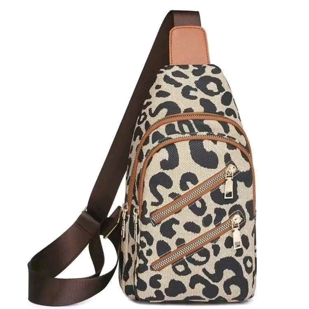 Leopard print sling bag 🎒